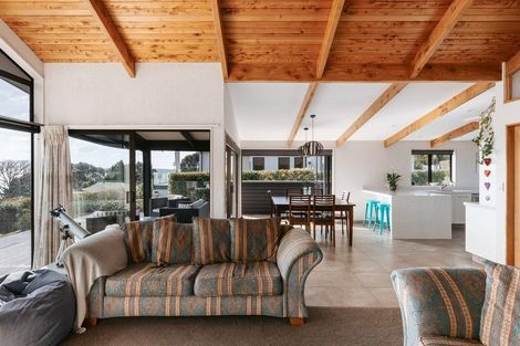 Photo of property in 82 Hamurana Road, Omokoroa, 3114