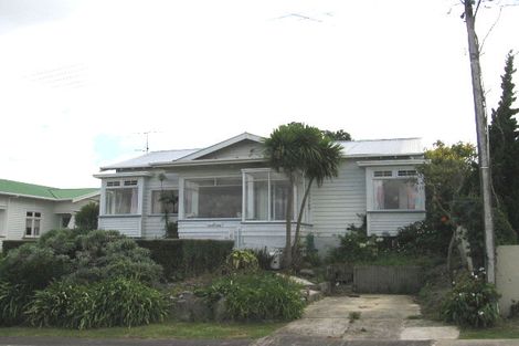 Photo of property in 5 Wanganella Street, Birkenhead, Auckland, 0626