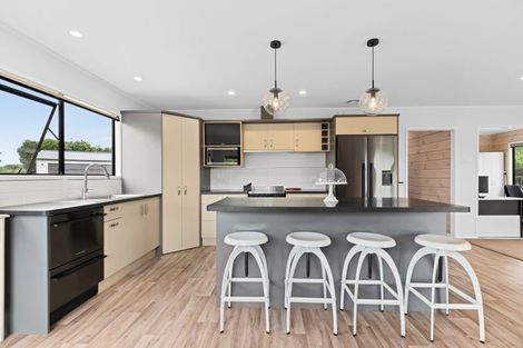 Photo of property in 1 Whitcombe Street, Lepperton, New Plymouth, 4373