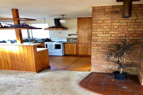Photo of property in 2/6a Kallu Crescent, Mount Roskill, Auckland, 1041