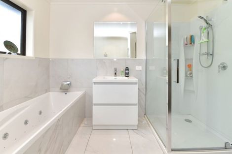 Photo of property in 648 Kahikatea Flat Road, Waitoki, Kaukapakapa, 0871