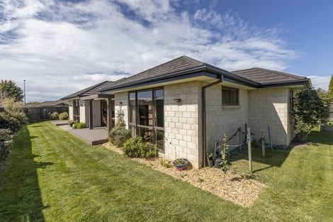 Photo of property in 35 Aspen Street, Rangiora, 7400