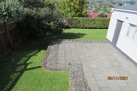 Photo of property in 97 Royal Road, Massey, Auckland, 0614
