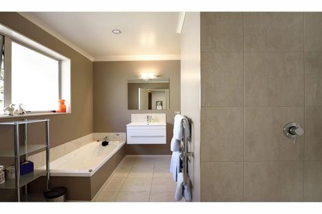 Photo of property in 6 Berkshire Place, Stoke, Nelson, 7011