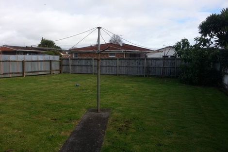 Photo of property in 10 Holden Place, Manukau, Auckland, 2025