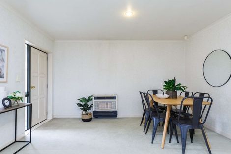 Photo of property in 4a Fairs Road, Milson, Palmerston North, 4414