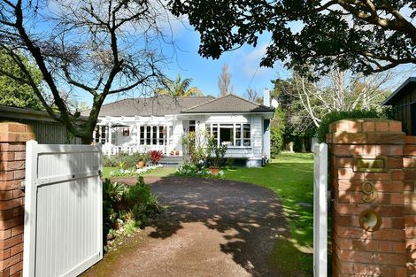 Photo of property in 9 Glamis Avenue, Manly, Whangaparaoa, 0930