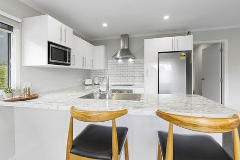 Photo of property in 17a Gloucester Street, Cannons Creek, Porirua, 5024