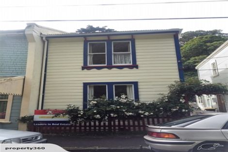 Photo of property in 19 Holloway Road, Aro Valley, Wellington, 6021