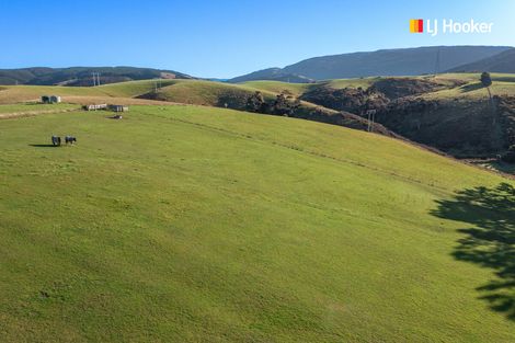 Photo of property in 796 Maungatua Road, Berwick, Outram, 9073