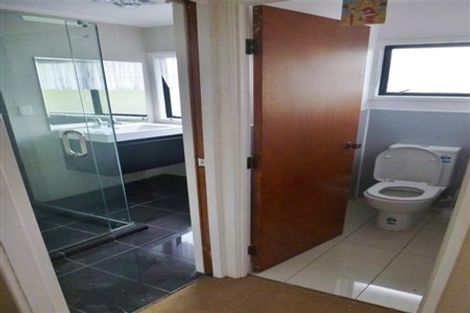 Photo of property in 7 Southview Place, Wattle Downs, Auckland, 2102