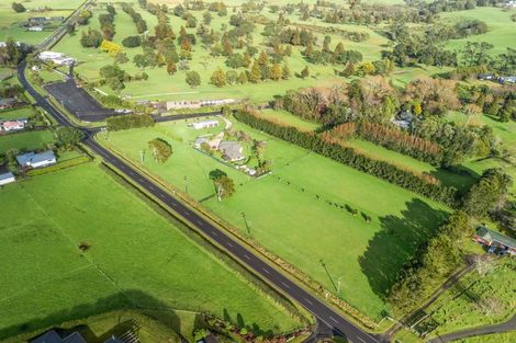 Photo of property in 95 Baker Road, Mangorei, New Plymouth, 4371