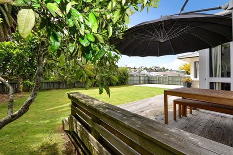 Photo of property in 70 Livingstone Avenue, Nawton, Hamilton, 3200