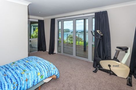 Photo of property in 6 Tairua Heights, Tairua, 3508