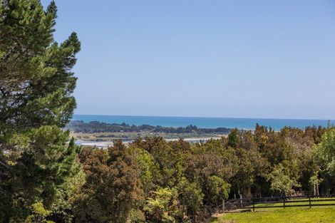 Photo of property in 8 Blue Spur Road, Blue Spur, Hokitika, 7882