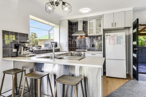 Photo of property in 9 Beaumaris Place, Dinsdale, Hamilton, 3204