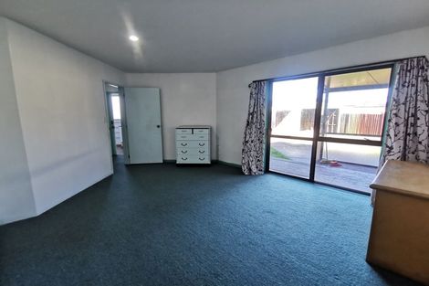 Photo of property in 64 Acacia Avenue, Upper Riccarton, Christchurch, 8041
