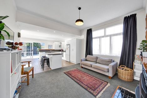 Photo of property in 34 David Street, Westown, New Plymouth, 4310