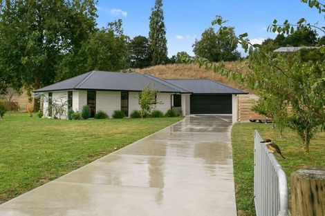 Photo of property in 28 Riverside Lane, Karapiro, Cambridge, 3494