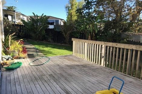 Photo of property in 1/15 Glastron Place, Bayview, Auckland, 0629