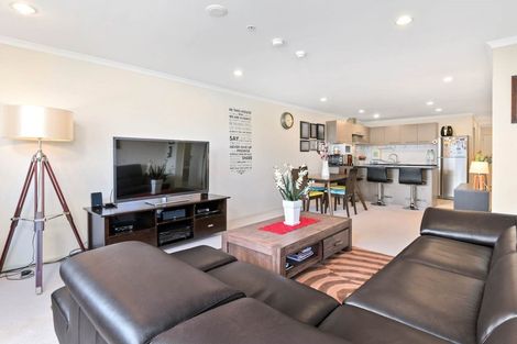 Photo of property in 504/26 Remuera Road, Newmarket, Auckland, 1050
