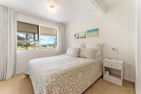 Photo of property in 70 Omaha Drive, Omaha, 0986