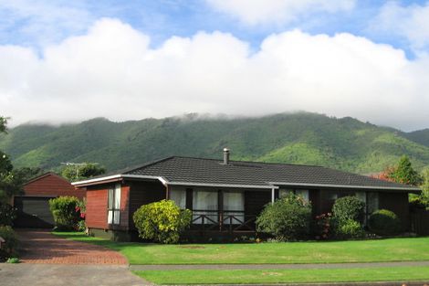 Photo of property in 15 Awanui Drive, Waikanae, 5036