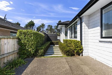 Photo of property in 57 Benmore Crescent, Pyes Pa, Tauranga, 3112