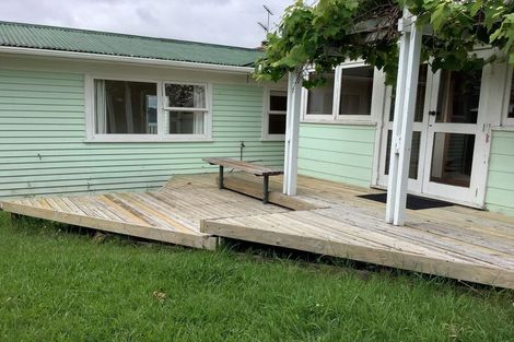 Photo of property in 3 Vienna Place, Birkenhead, Auckland, 0626