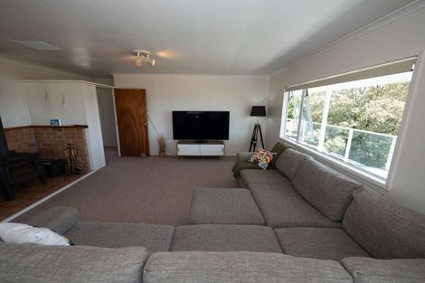 Photo of property in 97 Cable Bay Block Road, Cable Bay, 0420