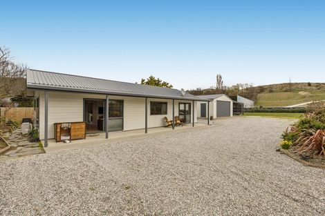 Photo of property in 135 Main Road, Luggate, Cromwell, 9383