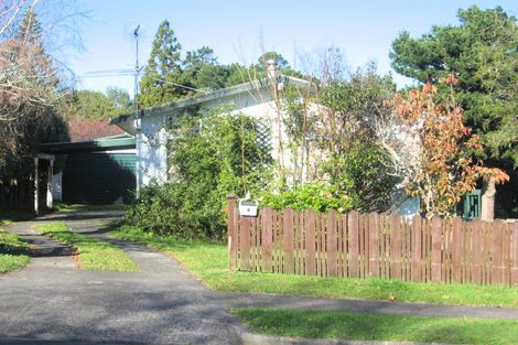 Photo of property in 8 Montego Place, Weymouth, Auckland, 2103