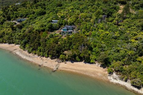 Photo of property in 606 Moetapu Bay Road, Moetapu Bay, Picton, 7282