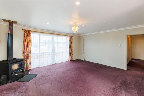 Photo of property in 1938 Parewanui Road, Parewanui, Bulls, 4894