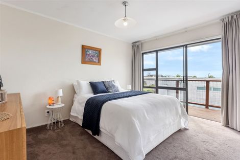 Photo of property in 14 Indus Place, Half Moon Bay, Auckland, 2012