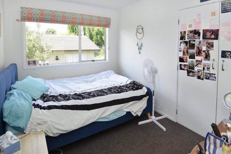 Photo of property in 59 Gallony Avenue, Massey, Auckland, 0614