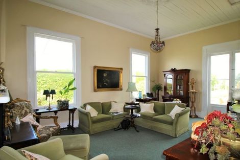 Photo of property in 52 Wharfe Street, South Hill, Oamaru, 9400