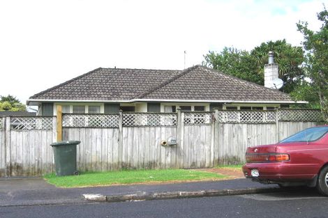Photo of property in 139 Tirimoana Road, Te Atatu South, Auckland, 0602