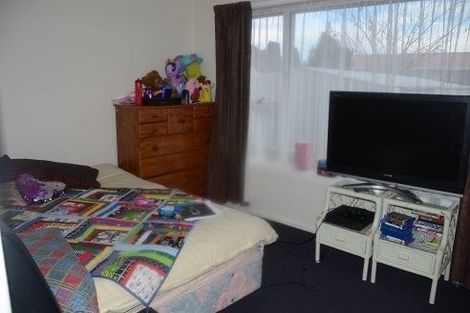Photo of property in 23 Rowses Road, Aranui, Christchurch, 8061