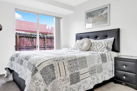 Photo of property in 30 Sheriff Place, Randwick Park, Auckland, 2105