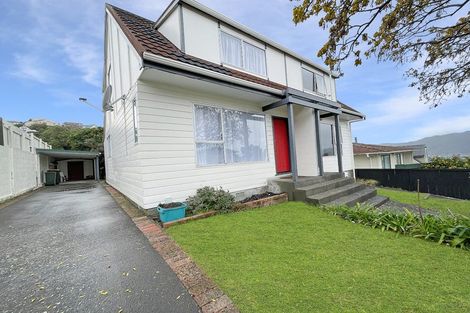 Photo of property in 26a Viewmont Drive, Harbour View, Lower Hutt, 5010