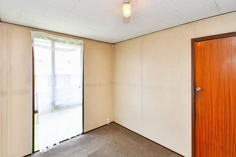 Photo of property in 2/30 Gifford Road, Papatoetoe, Auckland, 2025