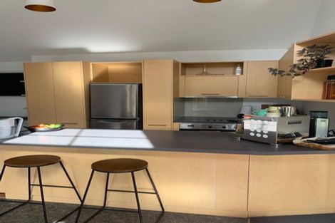 Photo of property in 70 Park Road, Miramar, Wellington, 6022