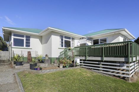 Photo of property in 193 Tukapa Street, Westown, New Plymouth, 4310