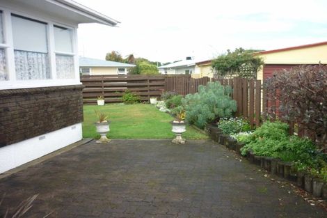 Photo of property in 10 Bremridge Place, Melville, Hamilton, 3206