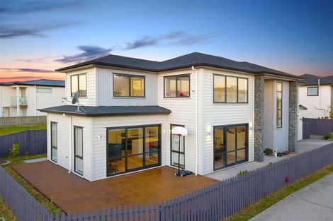 Photo of property in 1 Toanui Road, Hobsonville, Auckland, 0616