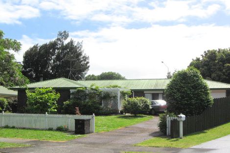 Photo of property in 17 Takanini Road, Takanini, 2112