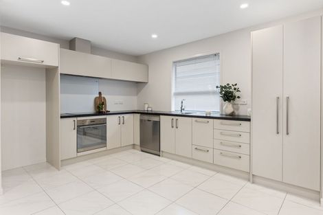 Photo of property in 69 Packard Crescent, Halswell, Christchurch, 8025