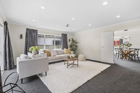 Photo of property in 60 Airlie Road, Plimmerton, Porirua, 5026