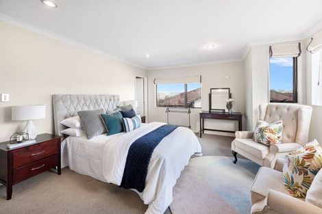 Photo of property in 2 Bangla Place, Massey, Auckland, 0614